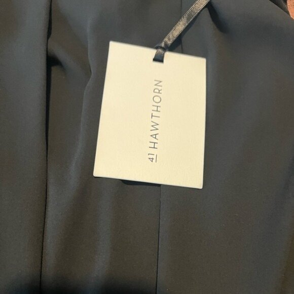 41 Hawthorn Black Sleeveless Keyhole Tie-Back Blouse Womens Top NWT - Picture 3 of 9